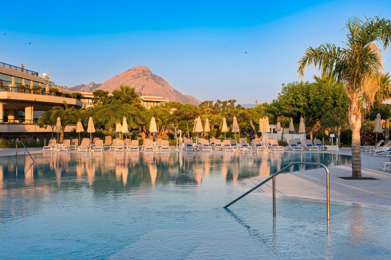 Grand Palladium Sicilia Resort & Spa Campofelice Di Roccella Ngoại thất bức ảnh